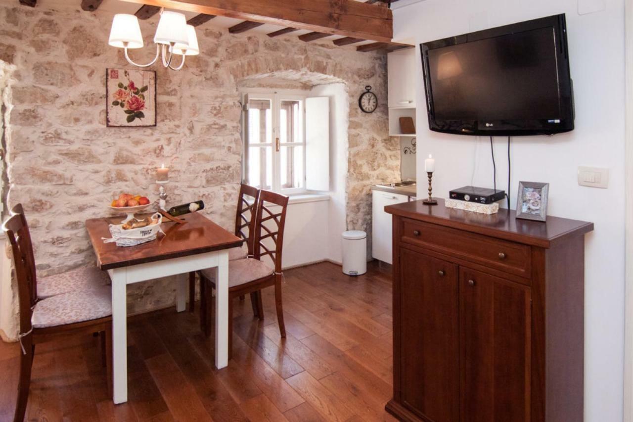 Apartments Lufra Skradin Exterior foto
